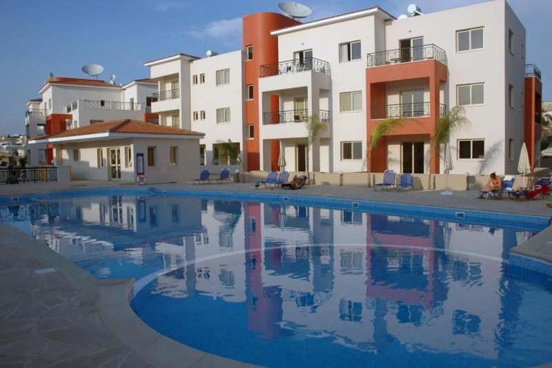 Ifestos Kings Resort Appartment Paphos Exterior foto